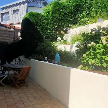 Hotel House With Garden In - Quiet Area Biarritz
